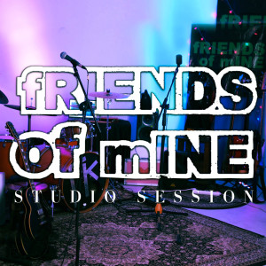 ดาวน์โหลดและฟังเพลง Sebuah Pilihan พร้อมเนื้อเพลงจาก fRIENDS oF mINE