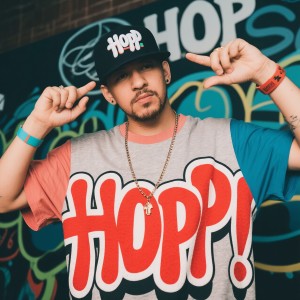 ดาวน์โหลดและฟังเพลง Mild Cat Rhythms พร้อมเนื้อเพลงจาก Deep Night Lofi