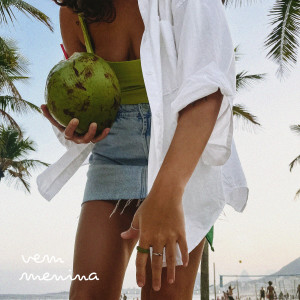 Listen to vem menina song with lyrics from Pedro Fuxx