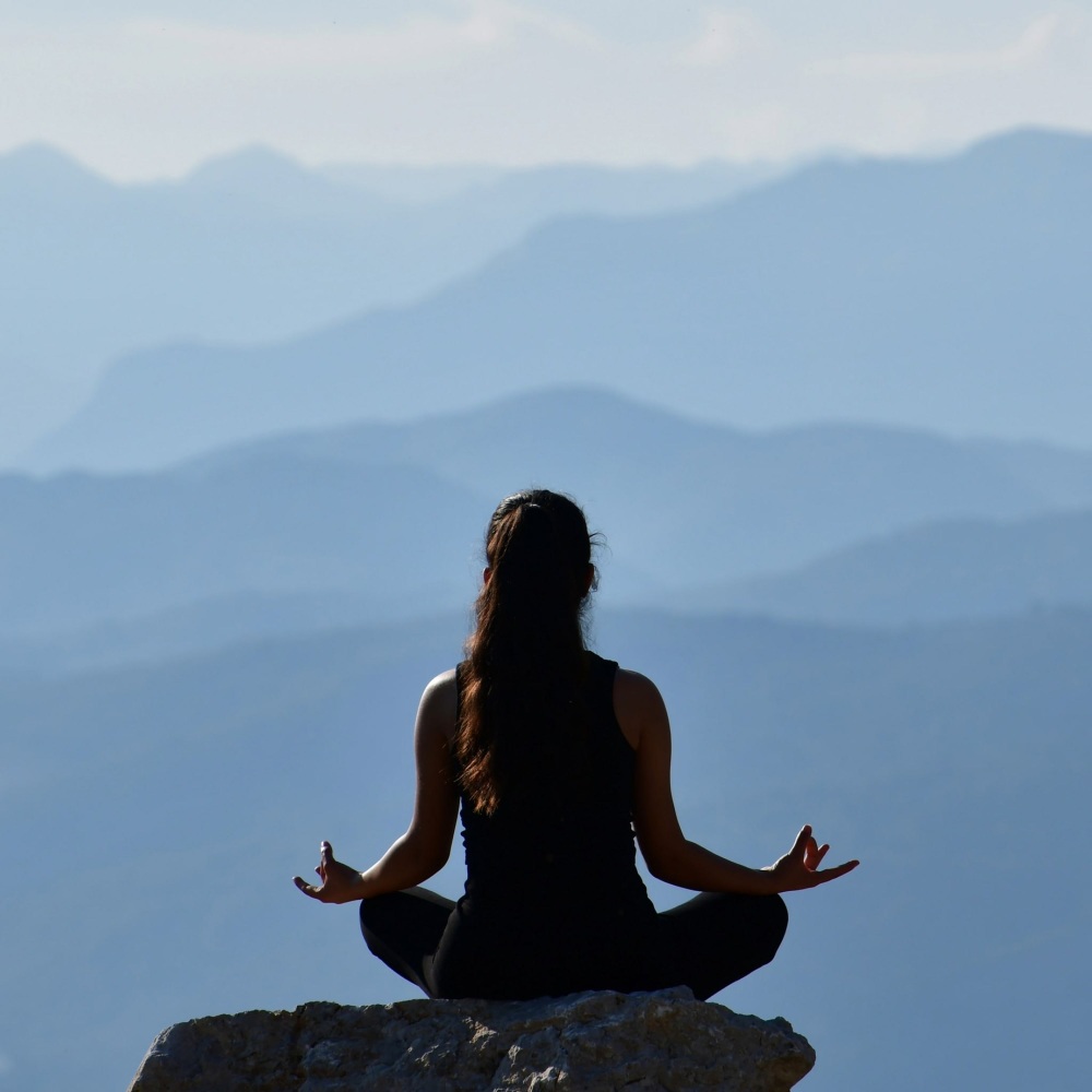 Focused Calm Tranquil Melodies