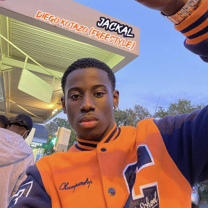 Dengarkan Diego Kotazo (Freestyle) (Explicit) lagu dari Jackal dengan lirik