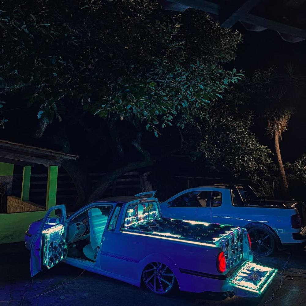 NOVINHA LEVADINHA (feat. Mc Menor do engenho) (ELETROFUNK) (Explicit)