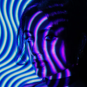 收聽RORO的buri aadatein歌詞歌曲