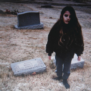 ดาวน์โหลดและฟังเพลง Not In Love พร้อมเนื้อเพลงจาก Crystal Castles
