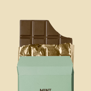 Dengarkan lagu รู้กันแค่นี้ (mint) nyanyian BOWKYLION dengan lirik