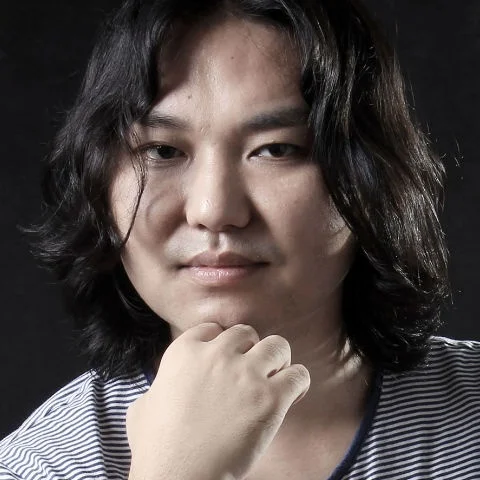 何鹏