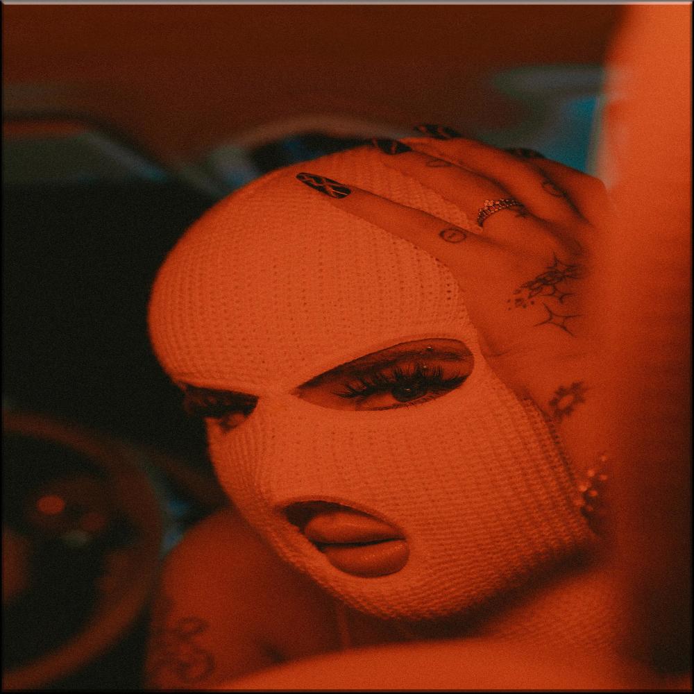 Diamond Medallion Shining (Explicit)