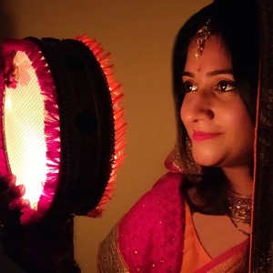 อัลบัม Veero Kudiye Karvada (Karwa Chauth Thali Ritual Song) ศิลปิน Veena Parasher