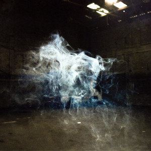 ดาวน์โหลดและฟังเพลง Esta Enorme Distancia พร้อมเนื้อเพลงจาก Niños Del Cerro