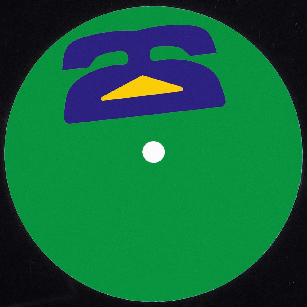 beijos (feat. FLAT 22)
