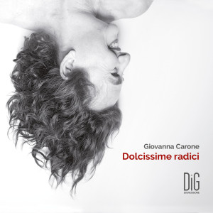 Dengarkan Un giorno dopo l'altro lagu dari Giovanna Carone dengan lirik