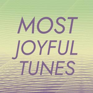 Listen to Christmas Somewhere song with lyrics from Miche Breno