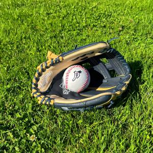 ดาวน์โหลดและฟังเพลง open house (feat. saoirse dream) พร้อมเนื้อเพลงจาก nolaine