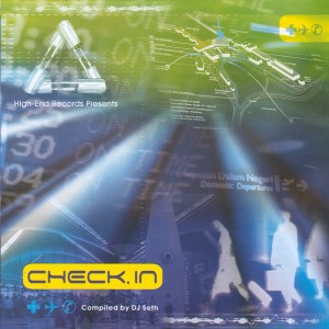 ดาวน์โหลดและฟังเพลง Freak พร้อมเนื้อเพลงจาก Burn In Noise
