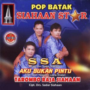 ดาวน์โหลดและฟังเพลง Aku Bukan Pintu พร้อมเนื้อเพลงจาก Siahaan Star