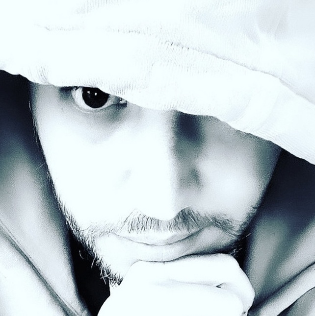 Daniel Tek