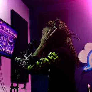 default playlist img