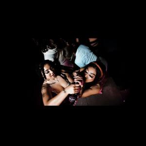 ดาวน์โหลดและฟังเพลง Bay ***** (Explicit) พร้อมเนื้อเพลงจาก Funsize kae