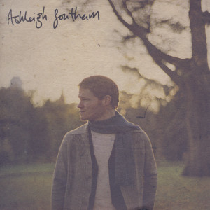 ดาวน์โหลดและฟังเพลง Epic พร้อมเนื้อเพลงจาก Ashleigh Southam