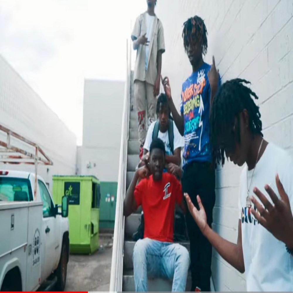 Wb bno "4k flow" (feat. Slime2x & Jmxney) (Explicit)
