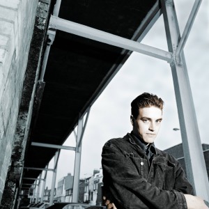 ดาวน์โหลดและฟังเพลง One Night Only พร้อมเนื้อเพลงจาก John Wesley Harding