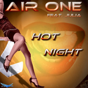 Julia的專輯Hot Night