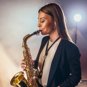 ดาวน์โหลดและฟังเพลง Crónicas De La Ciudad Del Jazz พร้อมเนื้อเพลงจาก Café de jazz de Nueva York