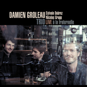 Listen to So in Love (Live) song with lyrics from Damien Groleau