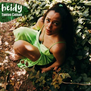 Album Tantas Coisas oleh Heidy