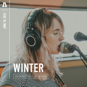 收听Winter 的Zoey (Audiotree Live Version)歌词歌曲