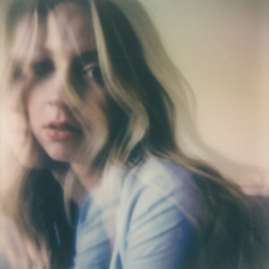Taylor Bickett的專輯grown up and lonely (Explicit)