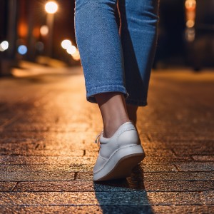 ดาวน์โหลดและฟังเพลง Urban Sounds for the Mind at Ease พร้อมเนื้อเพลงจาก Perfect Lofi Music