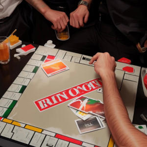 ดาวน์โหลดและฟังเพลง WHEEL HOUSE พร้อมเนื้อเพลงจาก OBB