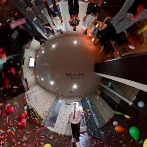 chasefelloff的專輯hey, welcome back (Explicit)