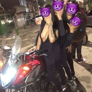 DJ Martins的专辑GLAMUROSA (Explicit)