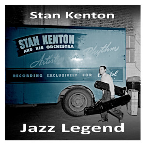 收听Stan kenton的The Meaning Of The Blues歌词歌曲
