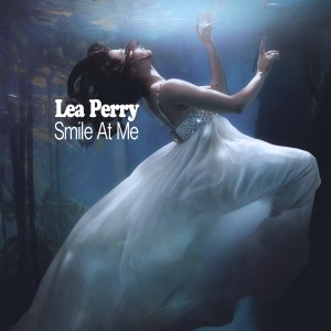 Lea Perry的專輯Smile At Me