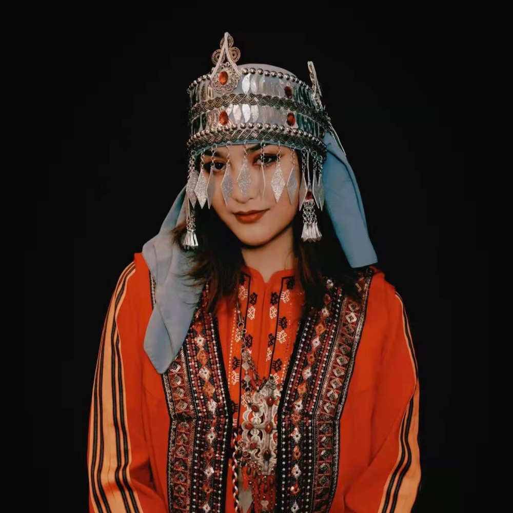 罗曼姑娘