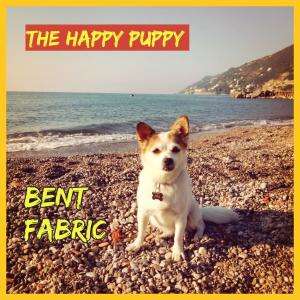 Dengarkan Love Is Just Around the Corner lagu dari Bent Fabric dengan lirik