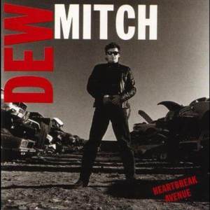 收聽Dew Mitch的Deep Blue Eyes歌詞歌曲