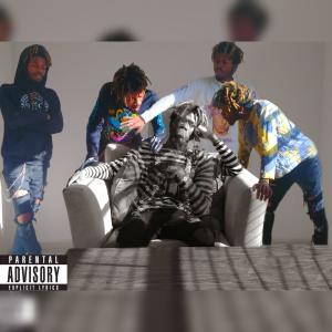 收聽Lil SXNSXI的Forever Offwhite (Explicit) (feat. 3D Ralph|Explicit)歌詞歌曲