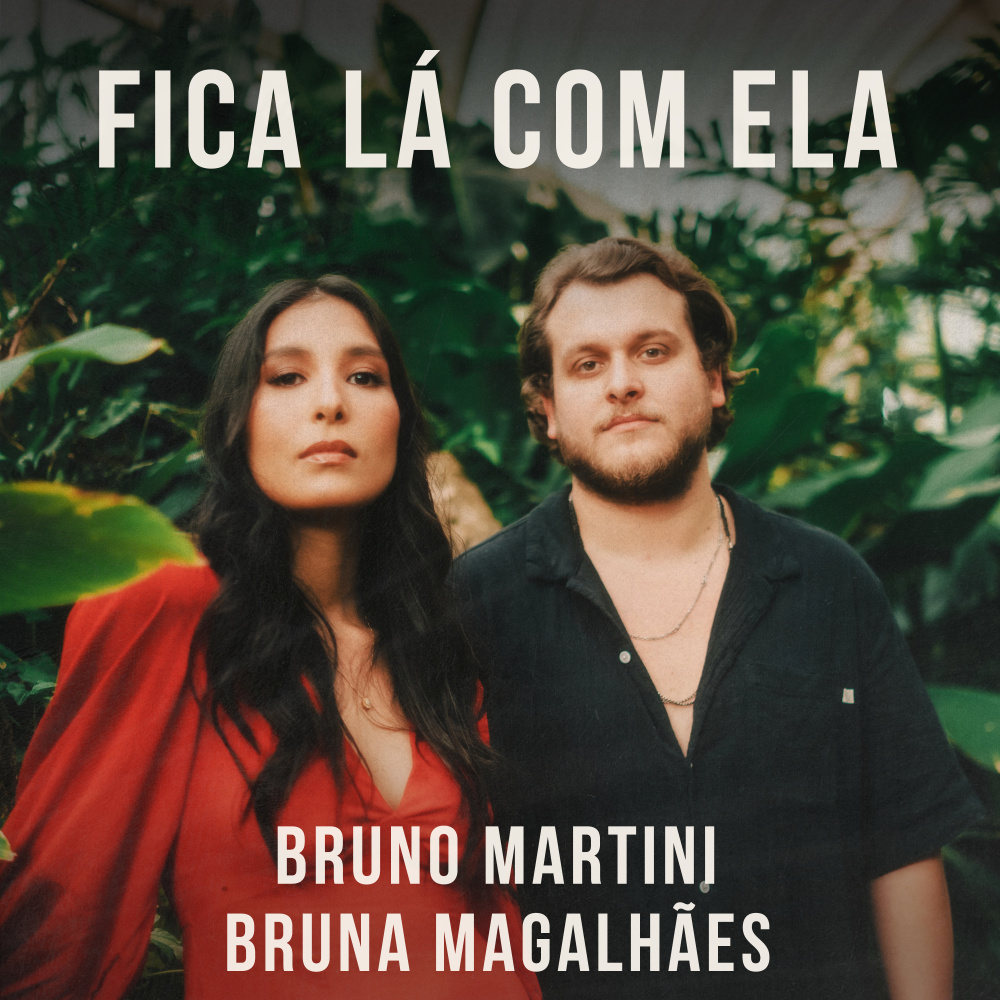 Fica Lá Com Ela
