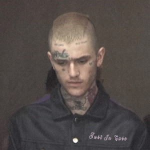 收聽Lil Peep的JUST IN CASE (Explicit)歌詞歌曲