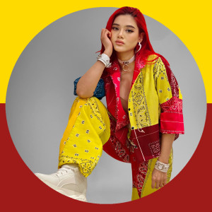 Listen to แกง song with lyrics from Pearja