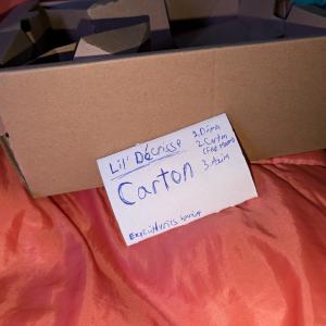 ดาวน์โหลดและฟังเพลง Carton (feat. morem) (Explicit) พร้อมเนื้อเพลงจาก Lil' Décrisse