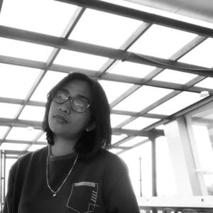 收听Jhe Agnes的Remember in Desember歌词歌曲