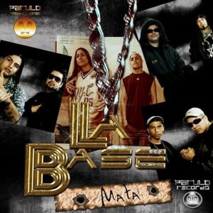 Dengarkan lagu Tu Cariño Se Me Va nyanyian La Base dengan lirik