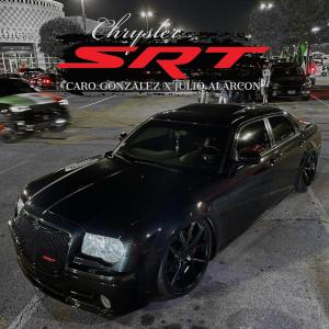 收聽Caro Gonzalez的Chrysler SRT (feat. Julio Alarcon)歌詞歌曲