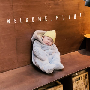 Album Welcome, Huiu! oleh 씰리붓