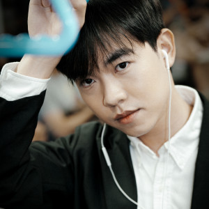 Việt Anh的專輯Ngày Này Năm Ấy (Việt Mino Remix)